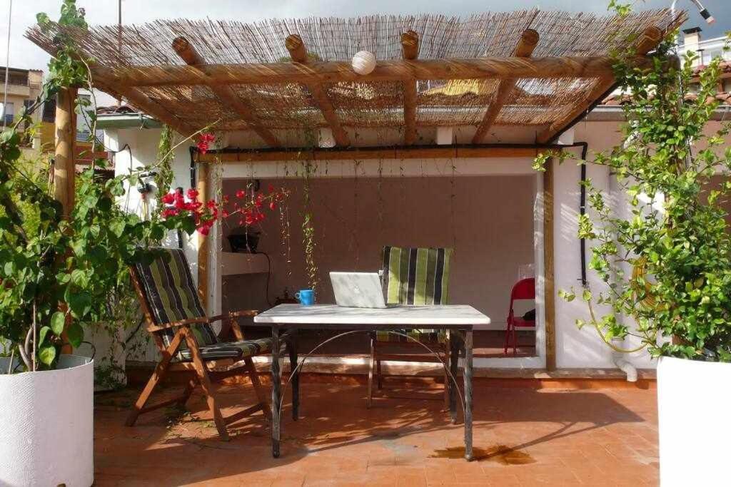 Apartamento Con Increibles Vistas Y Terraza ジローナ エクステリア 写真