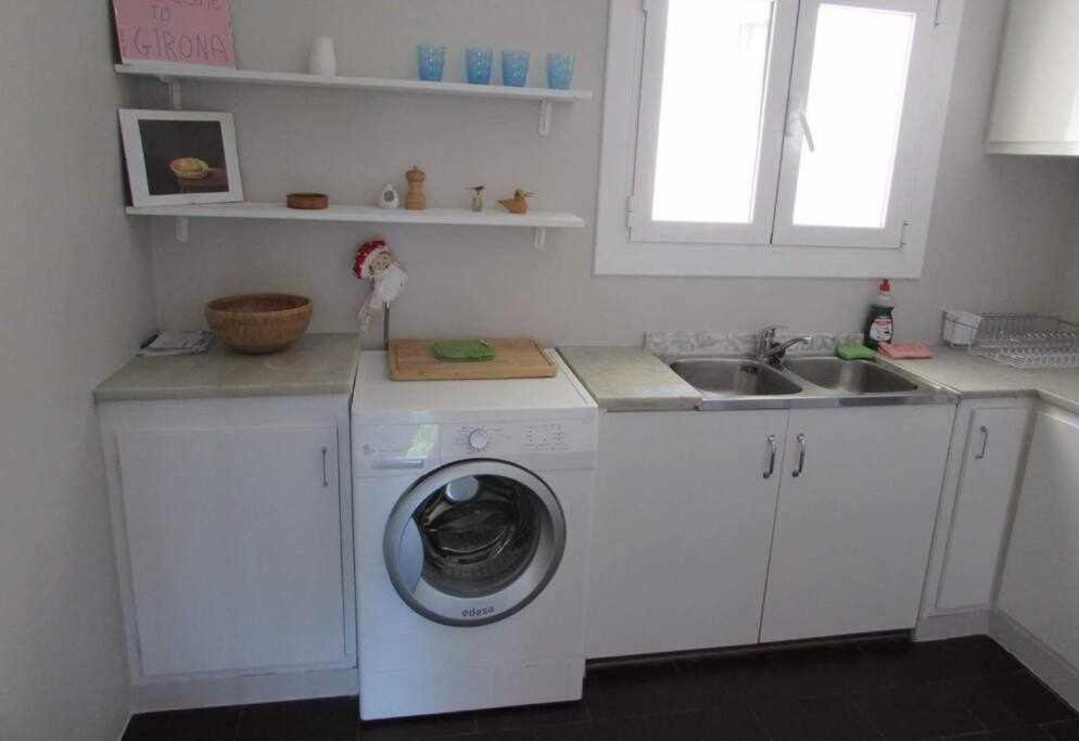 Apartamento Con Increibles Vistas Y Terraza ジローナ エクステリア 写真